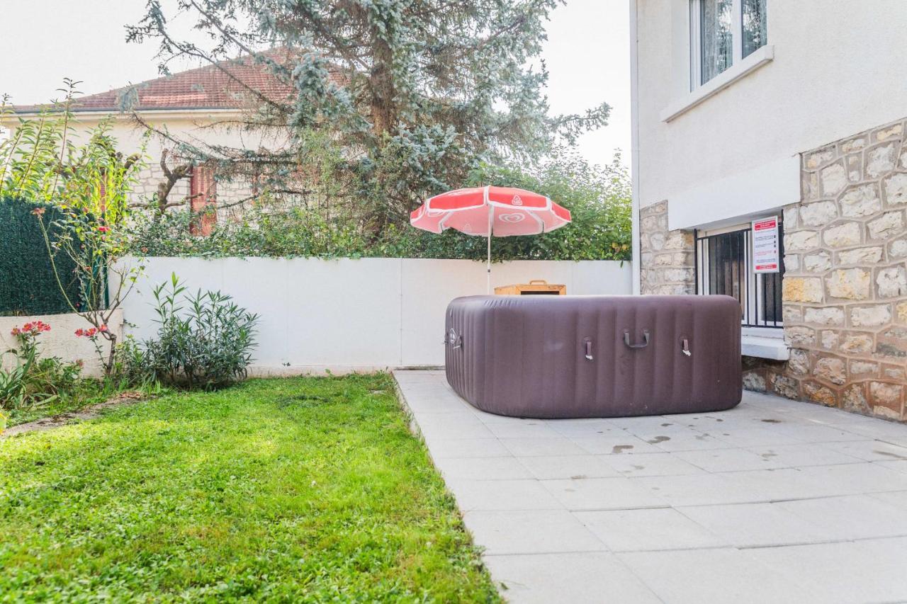 Les Rosiers - Maison Avec Jacuzzi Brive-la-Gaillarde Exterior foto
